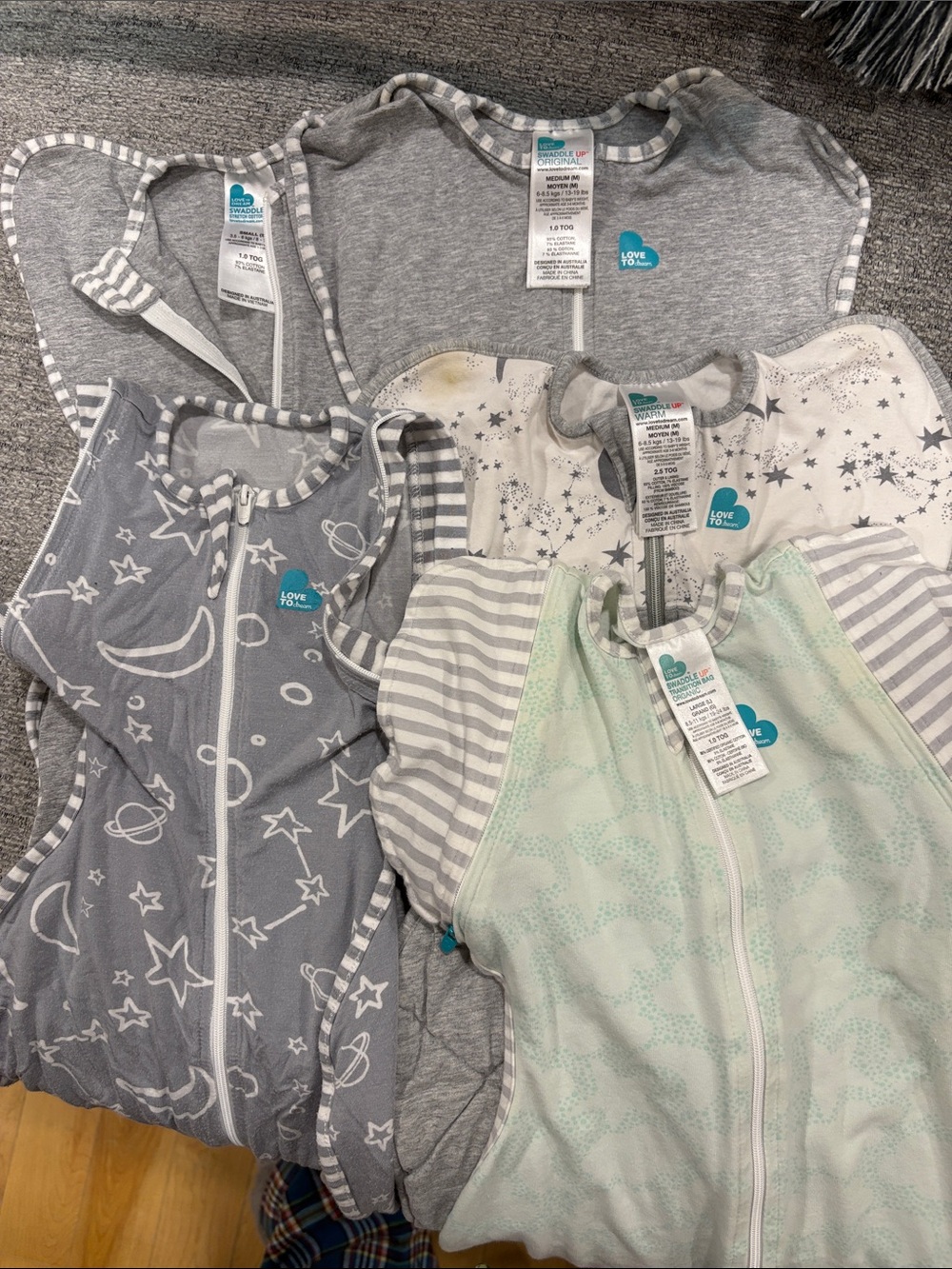 Love to dream Neutral Gray, White & Mint Sleep Sack Set